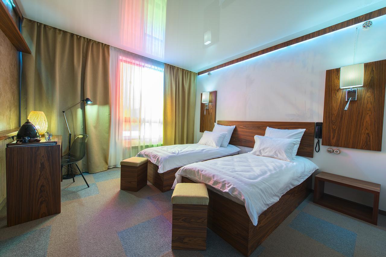 Inn Ozz Karagandy エクステリア 写真