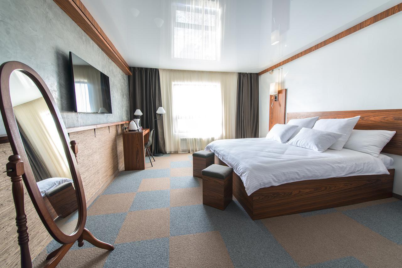 Inn Ozz Karagandy エクステリア 写真